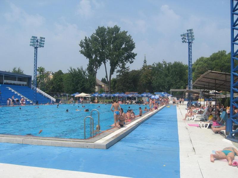 Apartman Ana Bečej Dış mekan fotoğraf